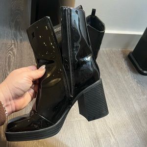 Patent leather black platform ankle boots